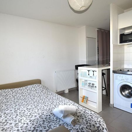 Studio Gare St Roch 1Er Etage - Air Rental Montpellier Exterior foto