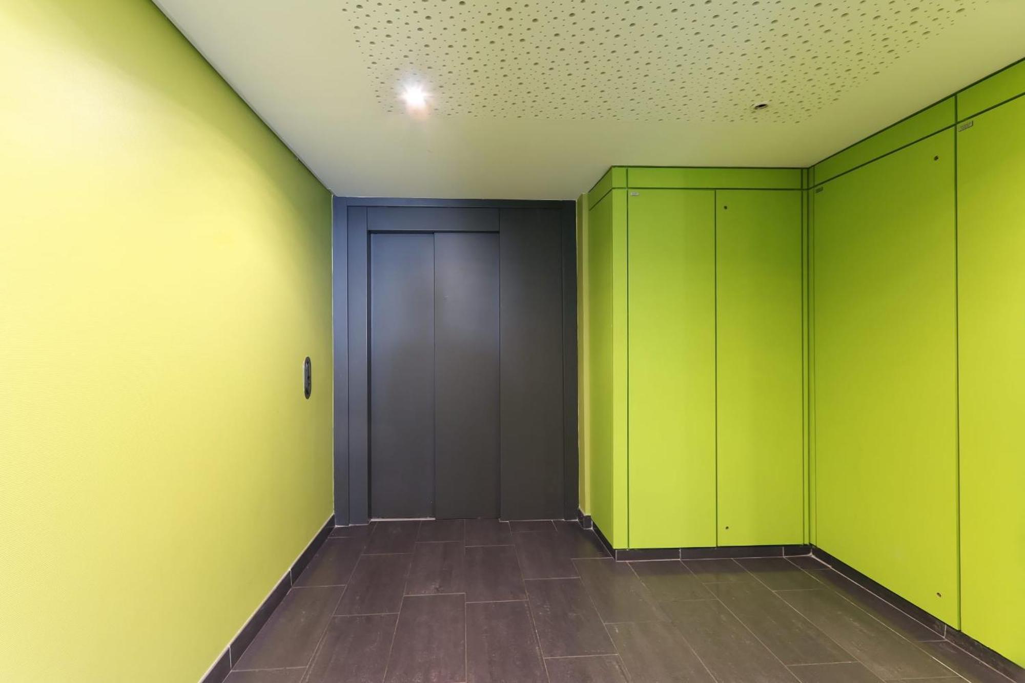 Studio Gare St Roch 1Er Etage - Air Rental Montpellier Exterior foto